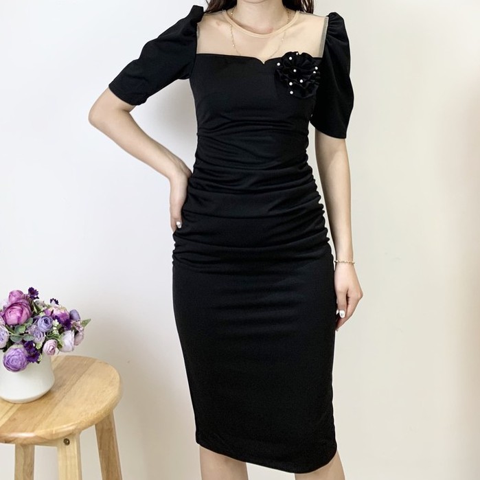 Đầm dáng ôm Body cổ vuông tay bồng Emvy - V66