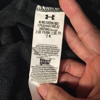 Quần thể thao under armour
