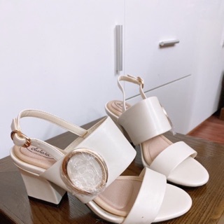 Giày sandal Daphne màu kem