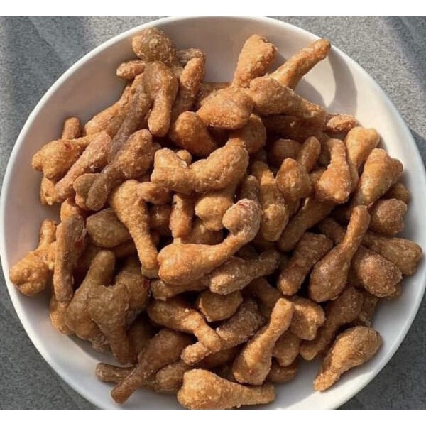 Snack Bánh ĐÙI GÀ PHÔ MAI CAY 90 Food túi Zip 500G giòn tan thơm ngon nhức nách, đồ ăn vặt Việt Nam ATVSTP