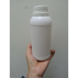 Chai nhựa trắng HDPE nắp vặn trắng 500ml
