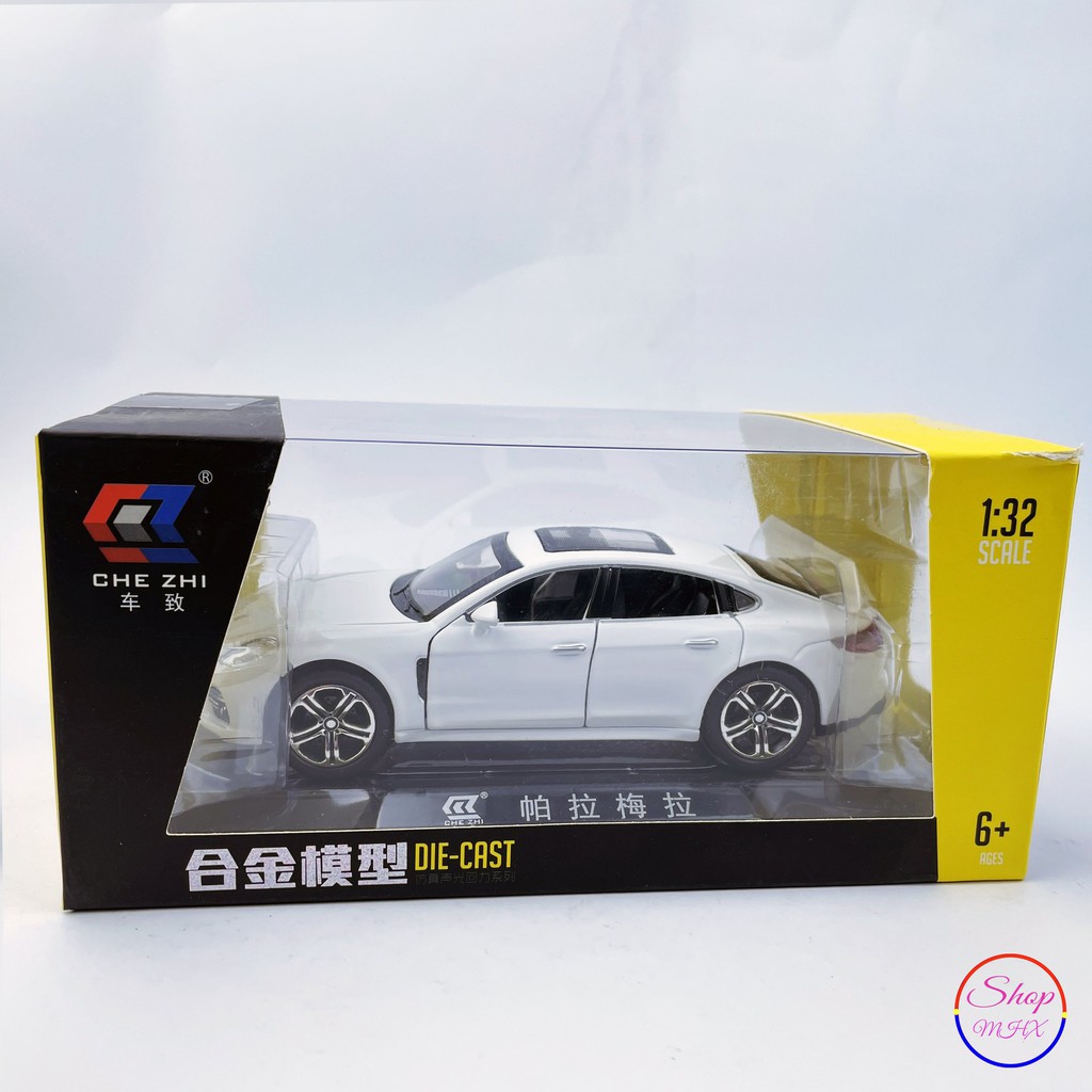 Xe mô hình sắt Porsche Panamera TẶNG KÈM BIỂN SỐ kèm đế tỉ lệ 1:32 hãng CheZhi