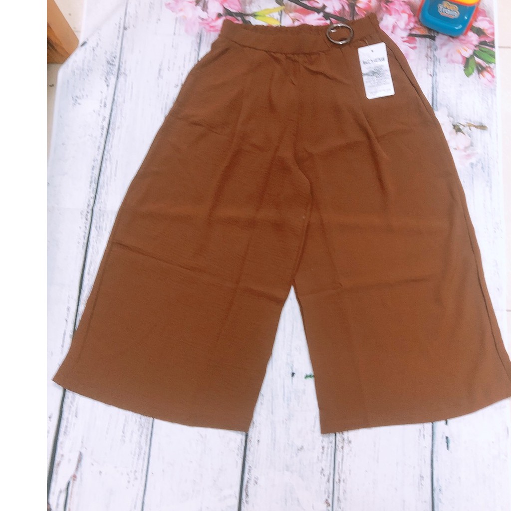 Quần đũi lửng- Quần ngố nữ