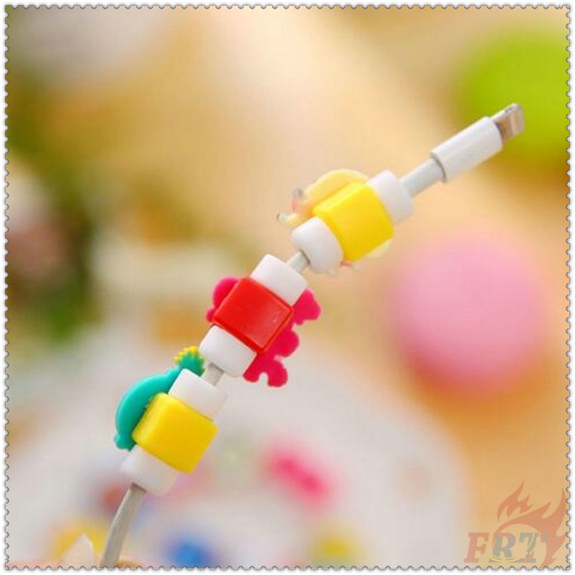 Phụ kiện bọc bảo vệ đầu dây cáp sạc dữ liệu thiết kế nhân vật hoạt hình Mickey/ Minnie/ Totoro/ Melody/ Nhiều mẫu khác