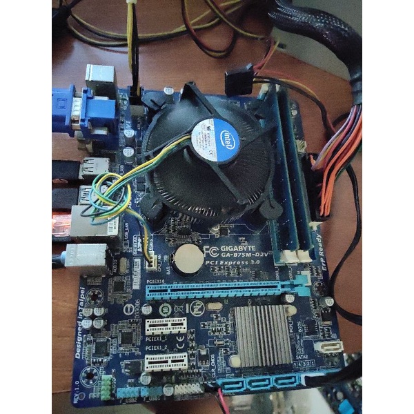 Bảng mạch main gigabyte ga-b75m-d2v, asus b75
