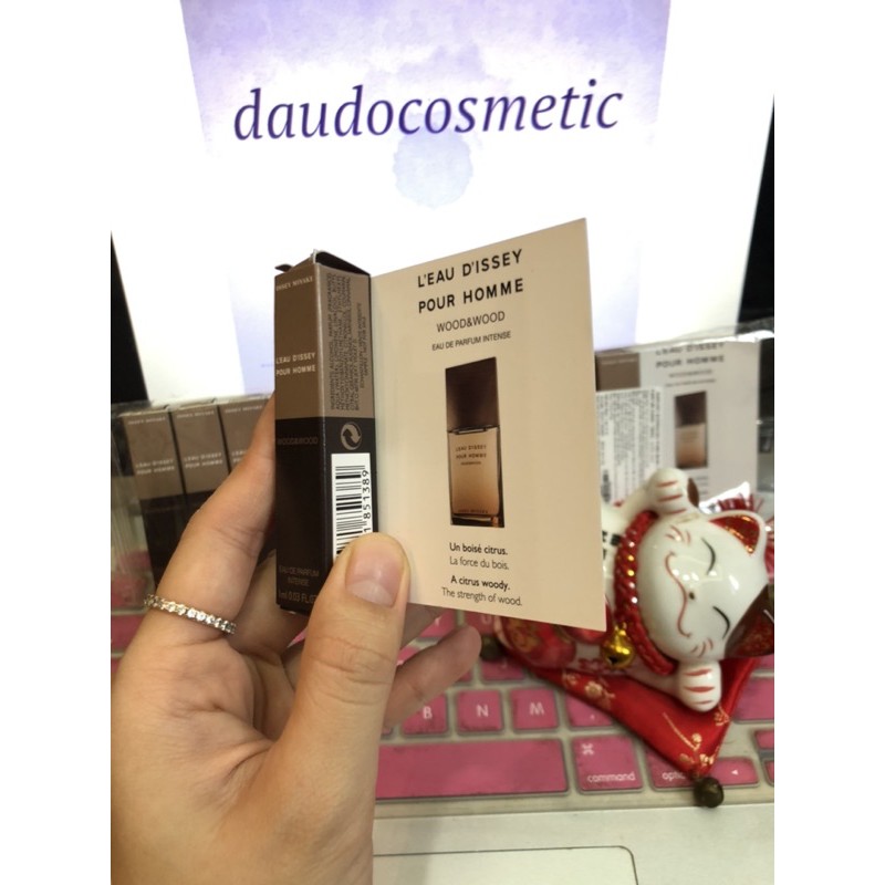 [ vial ] Nước hoa Issey Miyake L'Eau D'Issey Wood & Wood Pour Homme EDP Intense 1ml | BigBuy360 - bigbuy360.vn