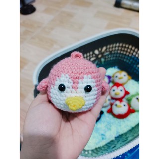 Móc khóa chim cánh cụt bằng len