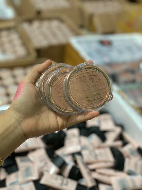 Tạo Khối Catrice Sun Glow Matt Bronzing Powder 9.5g - Phấn Nâu Mẫu Mới | BigBuy360 - bigbuy360.vn