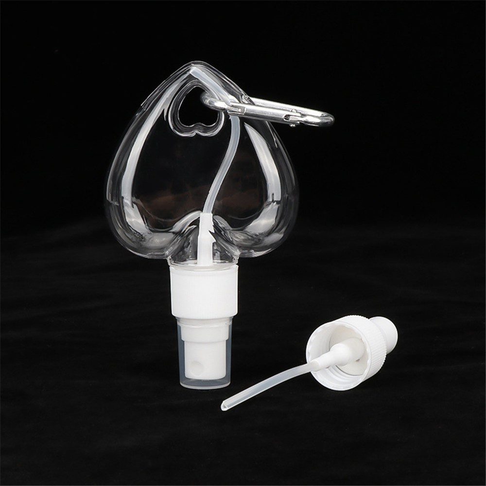 [Hàng mới về] Chai rỗng hình trái tim dạng xịt dùng đựng dung dịch rửa tay màu trong suốt có móc treo tiện dụng 50ml