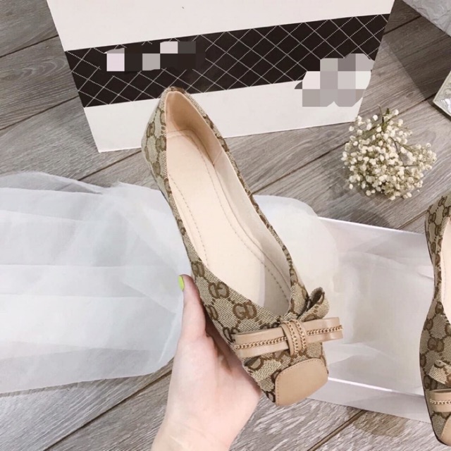 Giày bệt 2 màu nơ xích