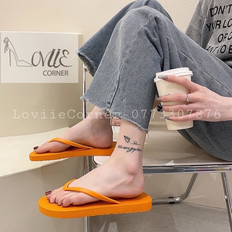 DÉP NỮ LOVIIE CORNER - DÉP THỜI TRANG ĐẾ BẰNG QUAI BÈO NHĂN - DÉP XUỒNG ĐẾ THẤP D220310