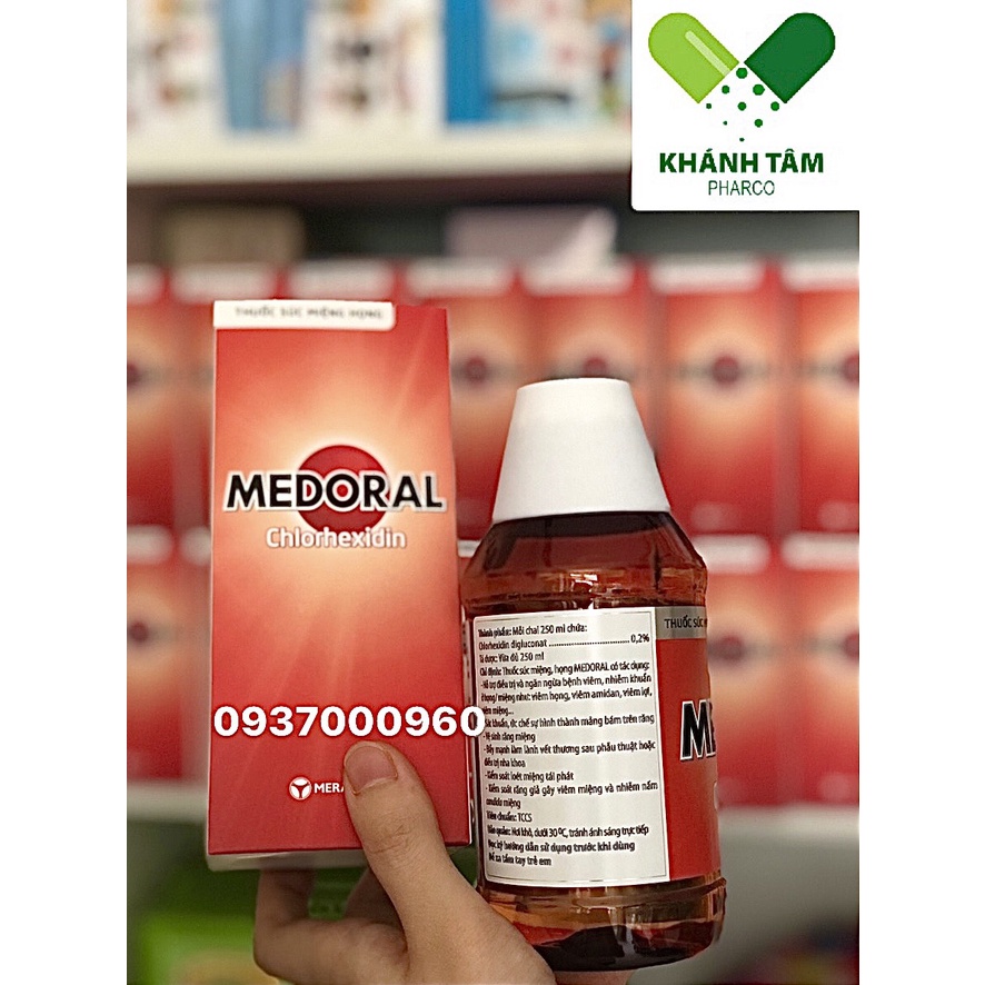 Nước súc miệng MEDORAL chai lớn 250ML