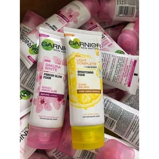 Sữa rửa mặt Garnier Pure Active Matcha Thái Lan