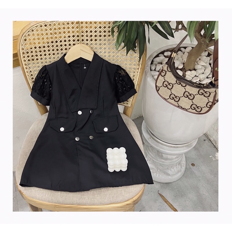 Áo khoác dáng dài thu đông cho bé gái phối ren tay, Áo blazer cho bé gái