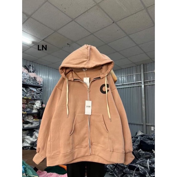 Áo khoác nỉ logo chữ C mũ 2 lớp TH6