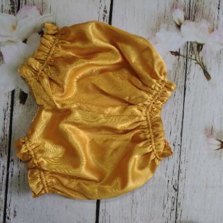 Bộ gấm hoa đỏ cho bé gái
