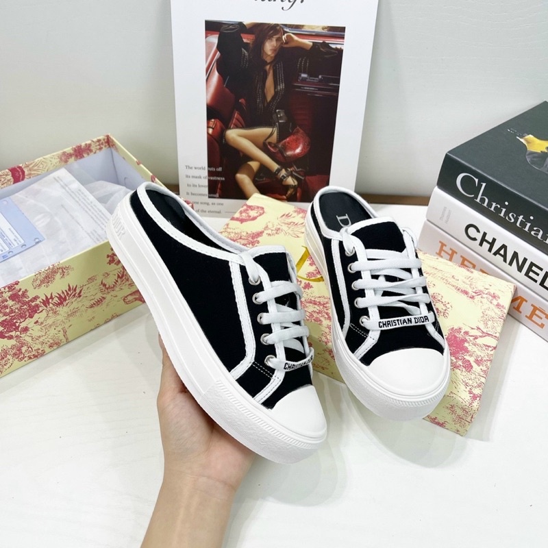 Giày sục thể thao D i o r thêu fullbox