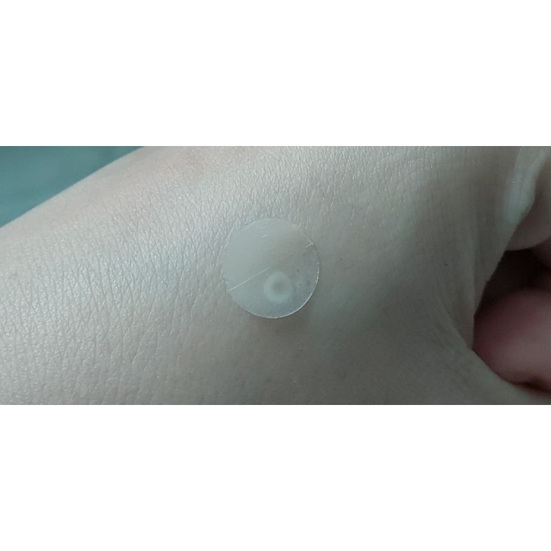 Miếng dán mụn ban ngày và ban đêm Derma Angel