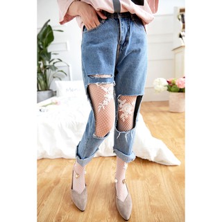Quần tất lưới thêu hoa màu trắng