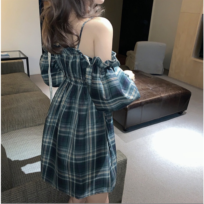 Đầm trễ vai tay bồng caro dễ thương ulzzang