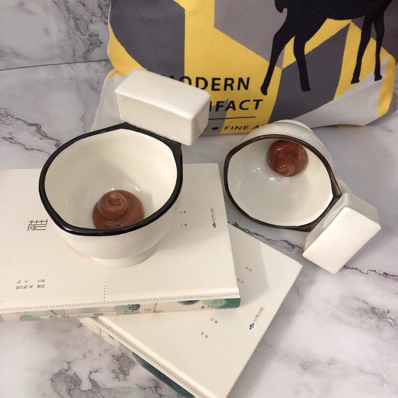 Cốc Bồn Cầu,Fuck Cup Siêu Hài.(sẵn mẫu 1)