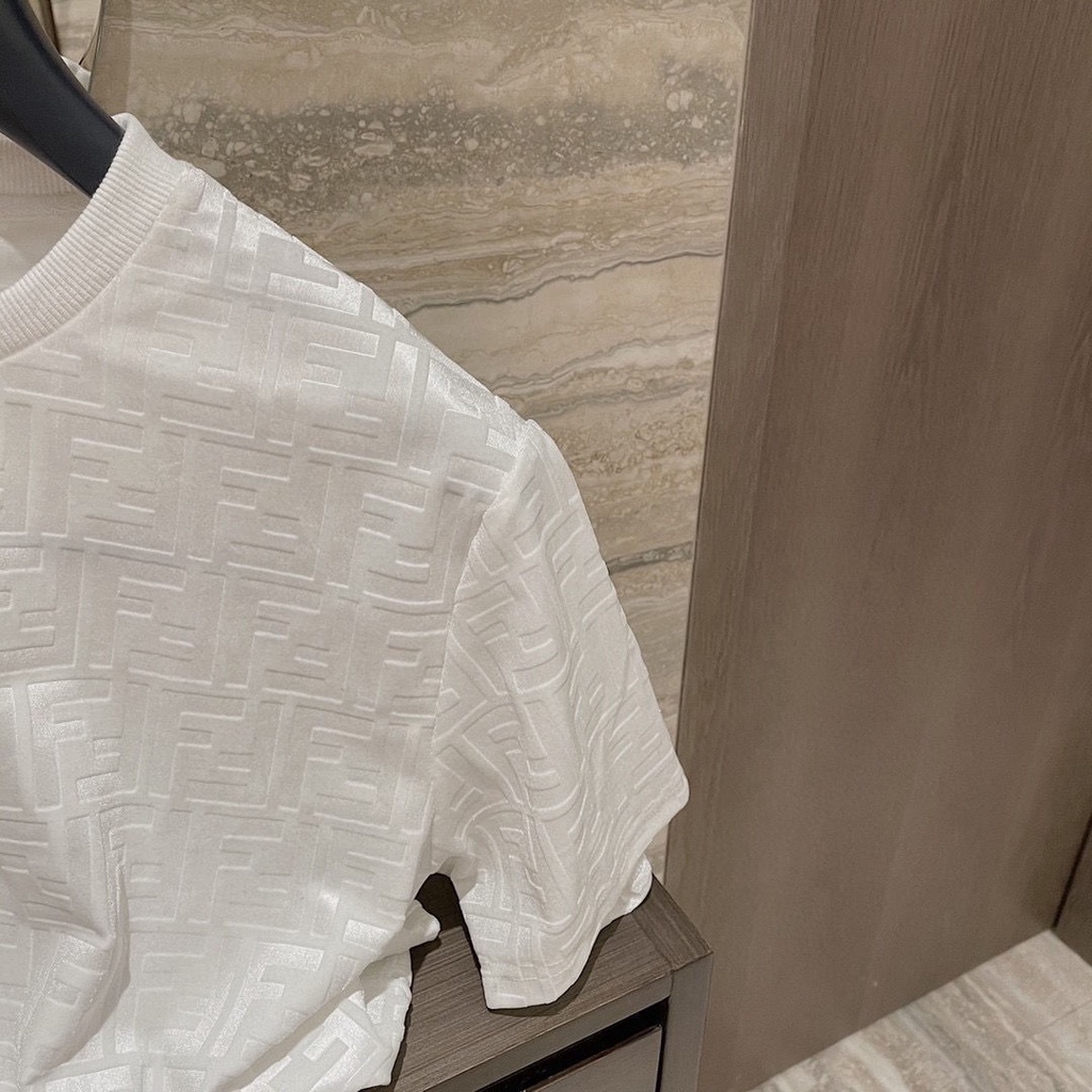 Áo Thun Tay Ngắn Dáng Rộng In Chữ f Vải Nhung Thời Trang Cho Nữ