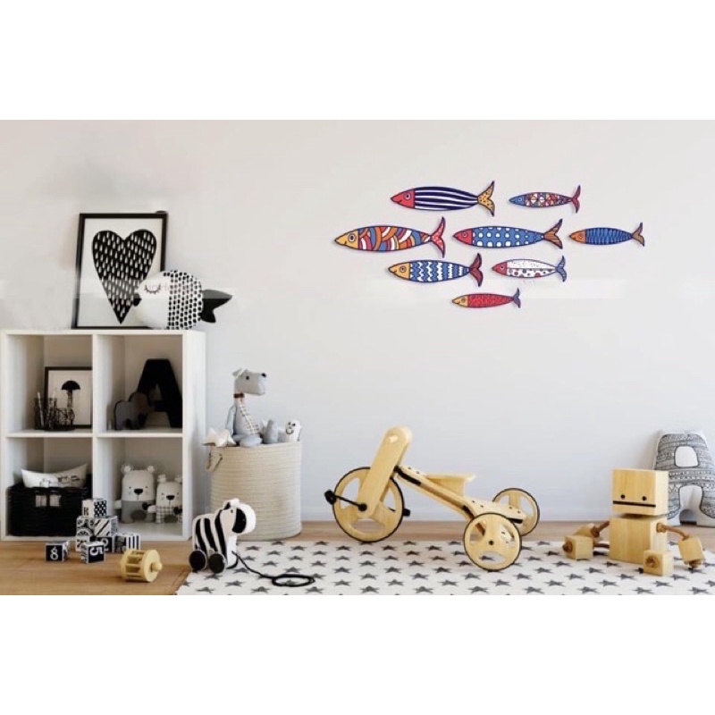 Bộ tranh Cá decor dán tường trang trí phòng khách, phòng ngủ, tranh cá treo tường gắn sẵn băng dính nano 3M