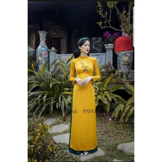 Áo dài lụa Tây Thi thêu hoa vàng thắm