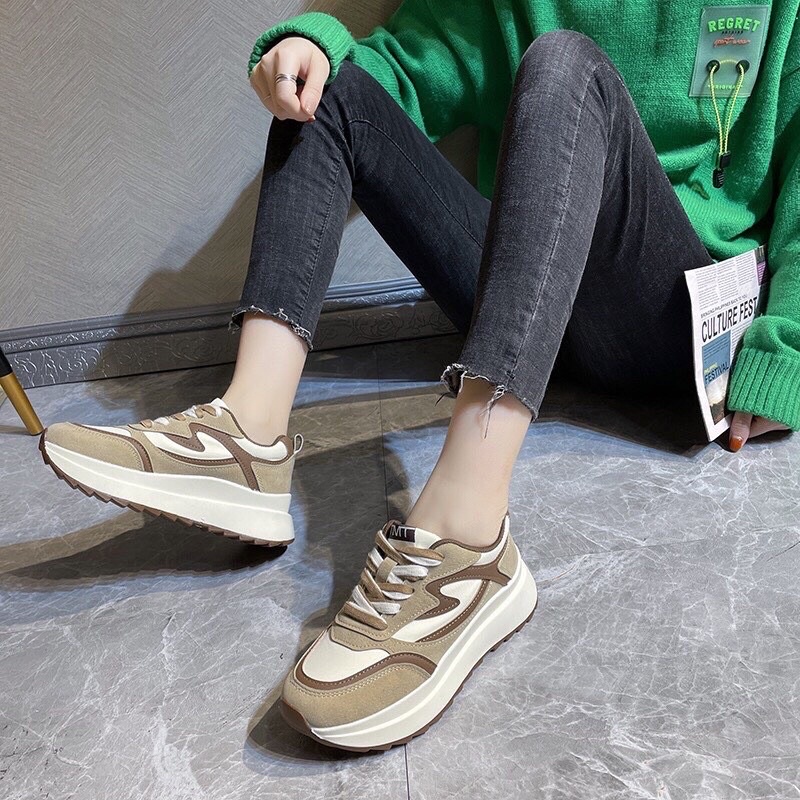 GIẦY THỂ THAO ĐỘN ĐẾ HOTTREN MÃ TMT ÔM CHÂN THON GỌN