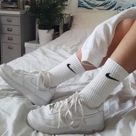 Tất/vớ Nike thể thao cổ cao(dài khoảng 22-25cm ngang bắp chân) siêu đẹp siêu rẻ hàng VN XNK 100% cotton.