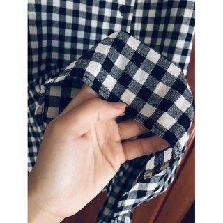 Pass chân váy kẻ cách điệu