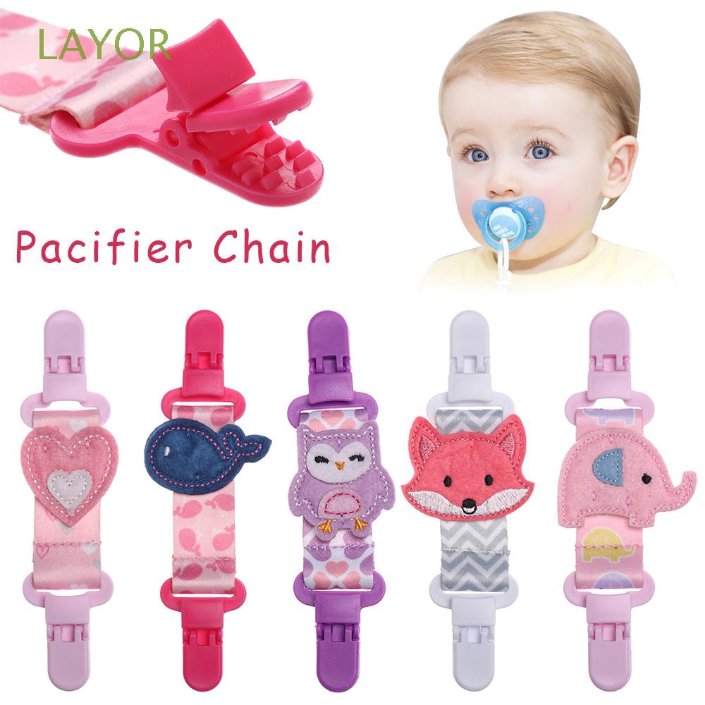 Kẹp giữ núm ti giả kiểu dáng hoạt hình dễ thương tiện dụng cho bé