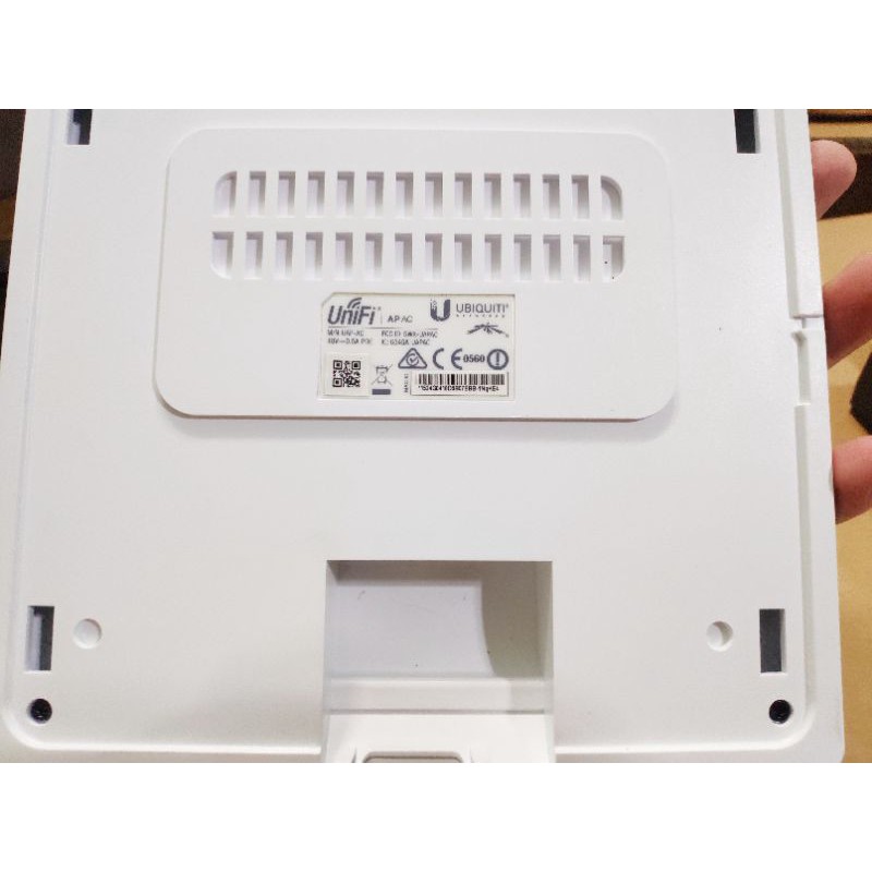 🩸[CHÍNH HÃNG]🩸Bộ phát WIFI UniFi AP-AC Chuẩn Wifi AC Tốc Độ 1750Mp - Hàng USA - sức tải 200 máy | BigBuy360 - bigbuy360.vn