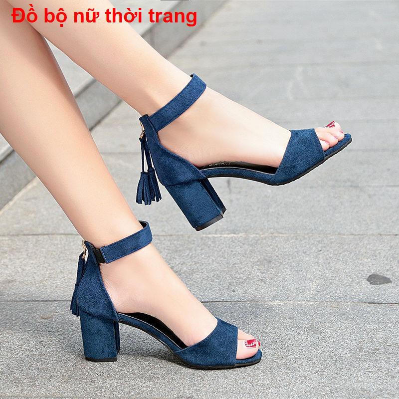 giày gótDép nữ cao gót da lộn khóa trung đế dày từ size 34 đến 40 chuẩn dây kéo sau tua rua1