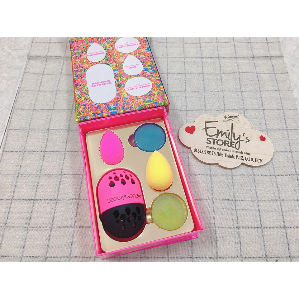 Set bông mút trang điểm Beauty Blender Delight