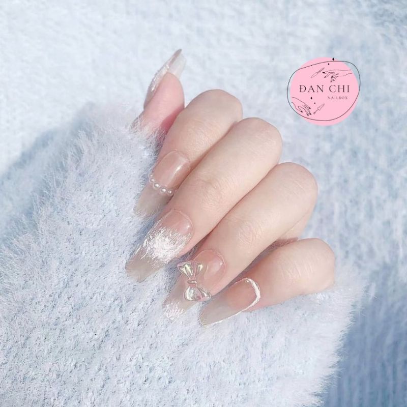 NailBox móng úp thiết kế sẵn Mẫu Thạch Đính Nơ