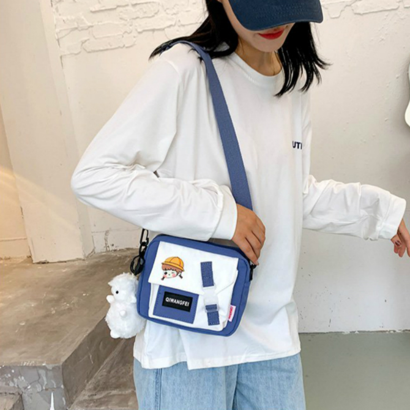 Túi xách đeo chéo kiểu dáng thời trang xinh xắn cho nữ | BigBuy360 - bigbuy360.vn