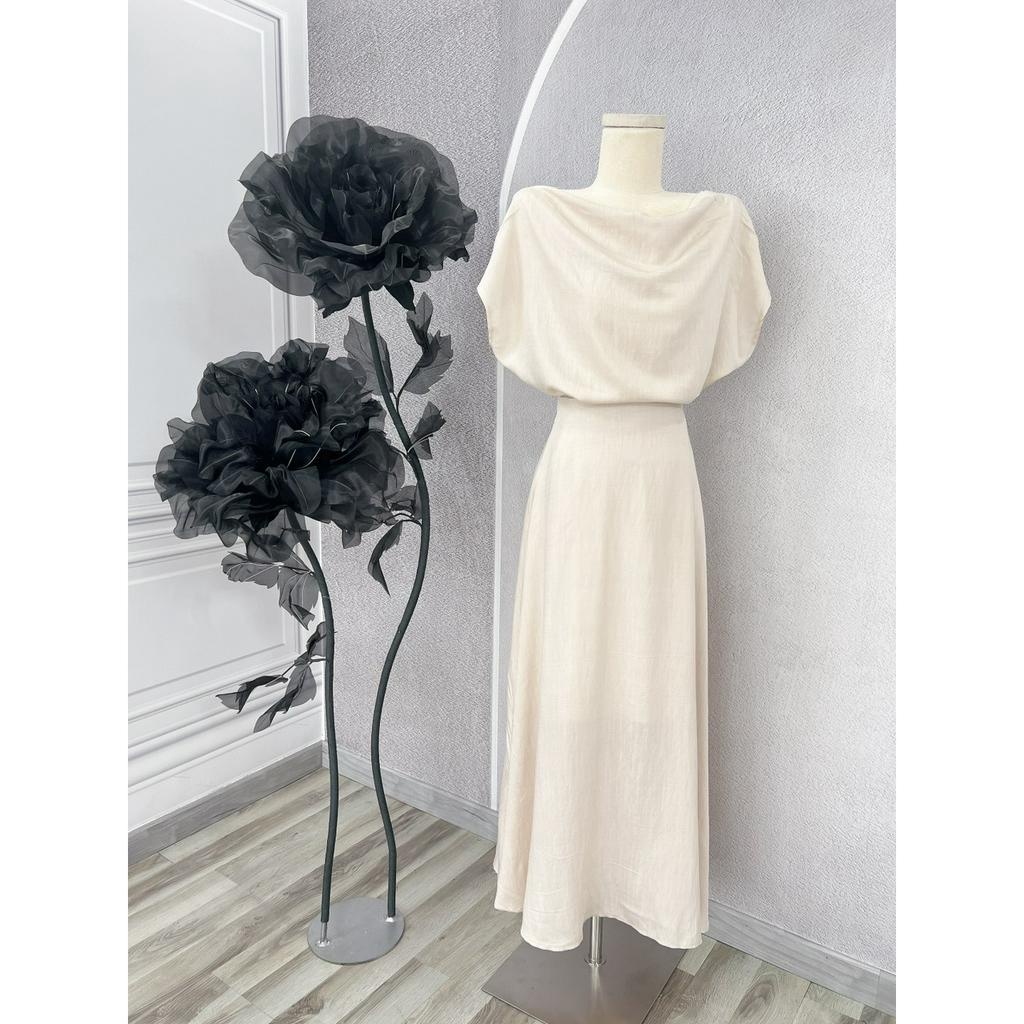 SET ÁO PEPLUM ĐỖ + CHÂN VÁY NUDE MIDI