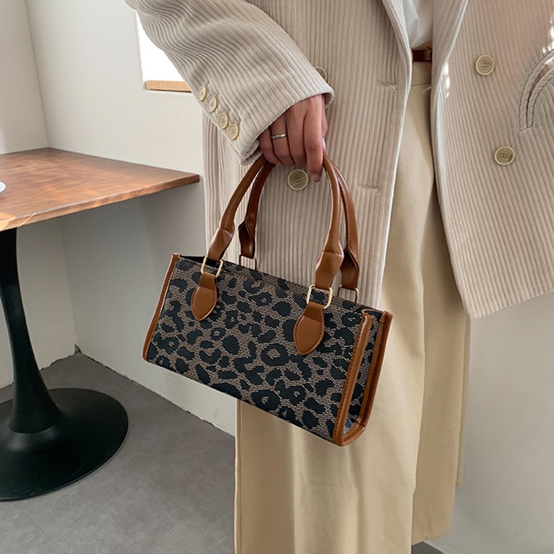 Túi đeo chéo họa tiết da báo sức chứa lớn phong cách vintage