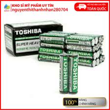 Một đôi pin tiểu Toshiba AA loại 1,5V