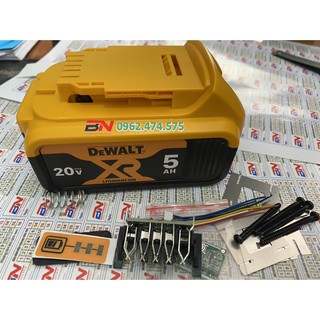 BN. Vỏ, mạch pin Dewalt 18V Li-ion 3.7V 2 hàng ( 10 cell ) có led báo pin, nhận sạc zin.