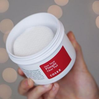 Tẩy da chết Cosrx pad đỏ da dầu mụn