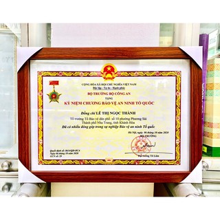 Khung bằng khen a4 giả gỗ rẻ đẹp bền