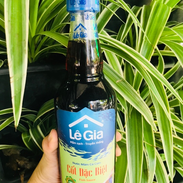 Nước mắm đặc biệt Lê Gia 525ml