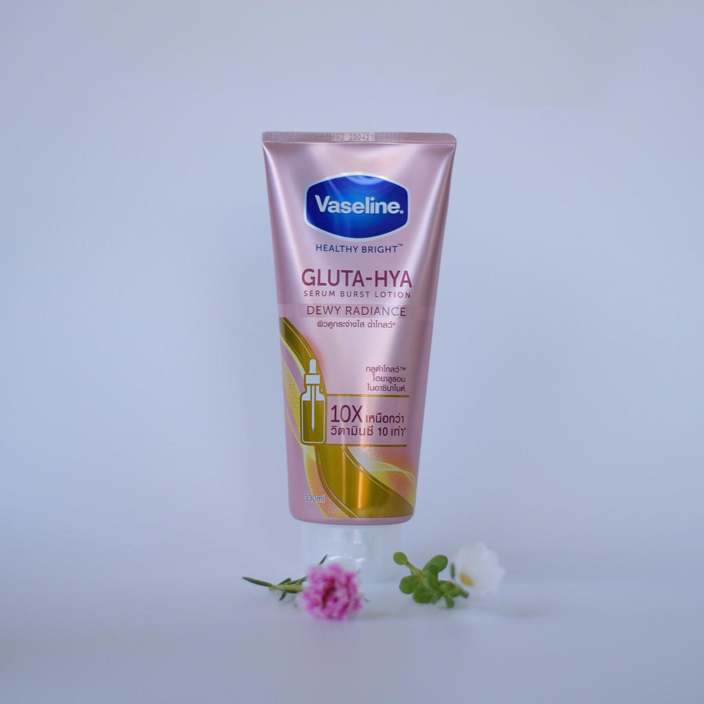 Sữa dưỡng da Vaseline Gluta HYA 10x 330ml Thái Lan