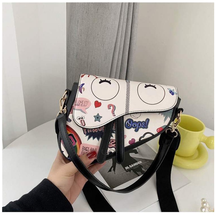 Túi xách đeo chéo nữ thời trang giá rẻ đẹp đi chơi phong cách hàn quốc dễ thương cute DC482