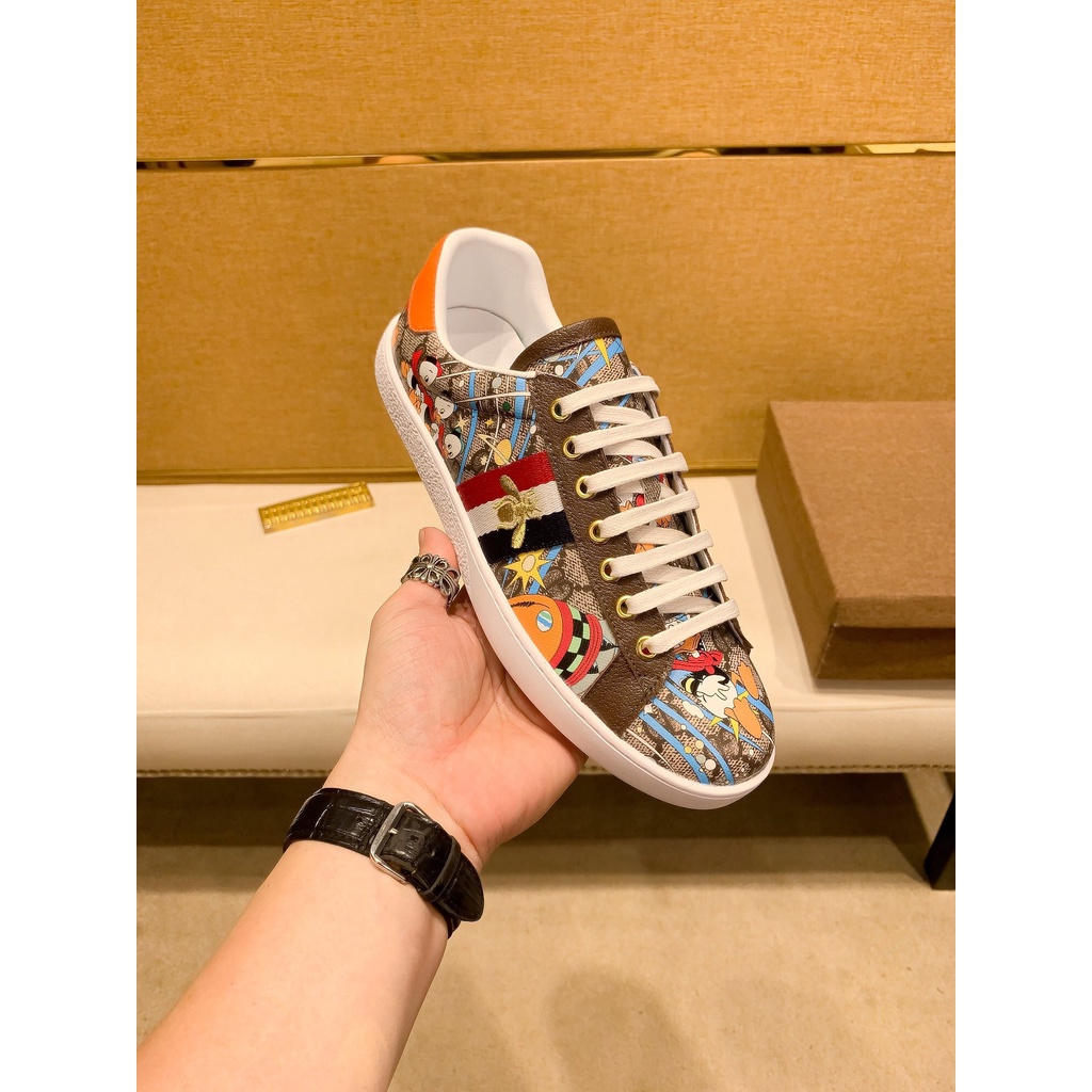 Giày sneakers nam da thật cao cấp GUCCI GG GC thiết kế cá tính với cách trang trí và kết hợp màu nổi bật