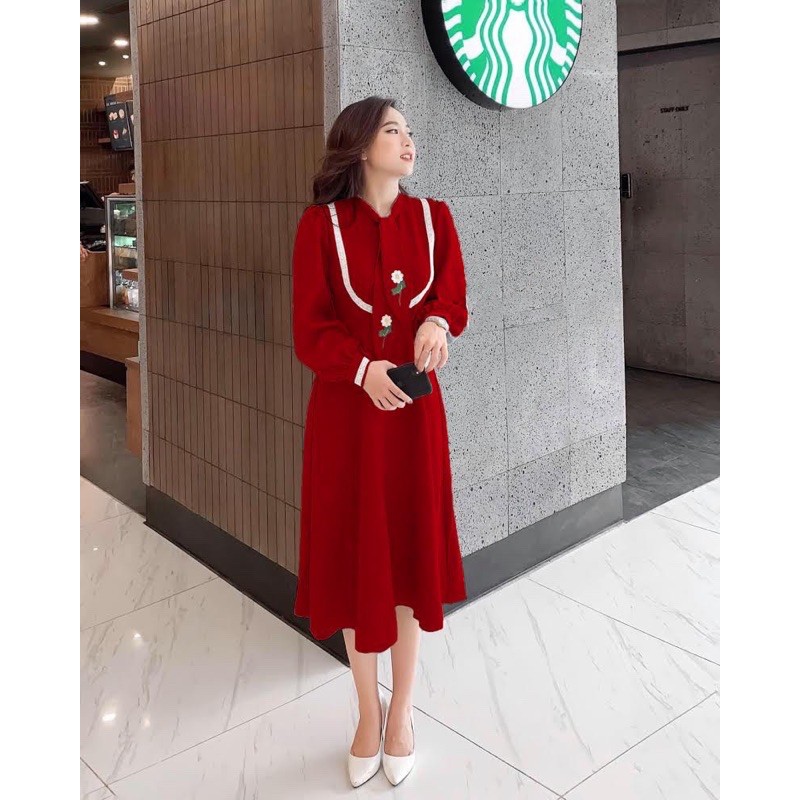 ĐẦM MIDI ĐỎ VIỀN THÊU