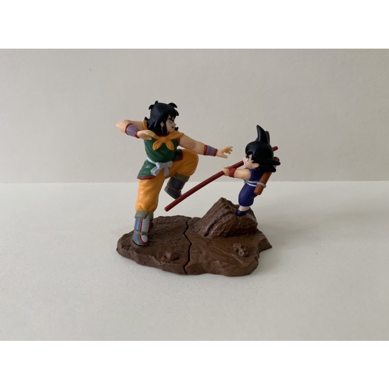 Bộ mô hình tướng cướp Sa mạc Yamcha chiến đấu Songoku Kid