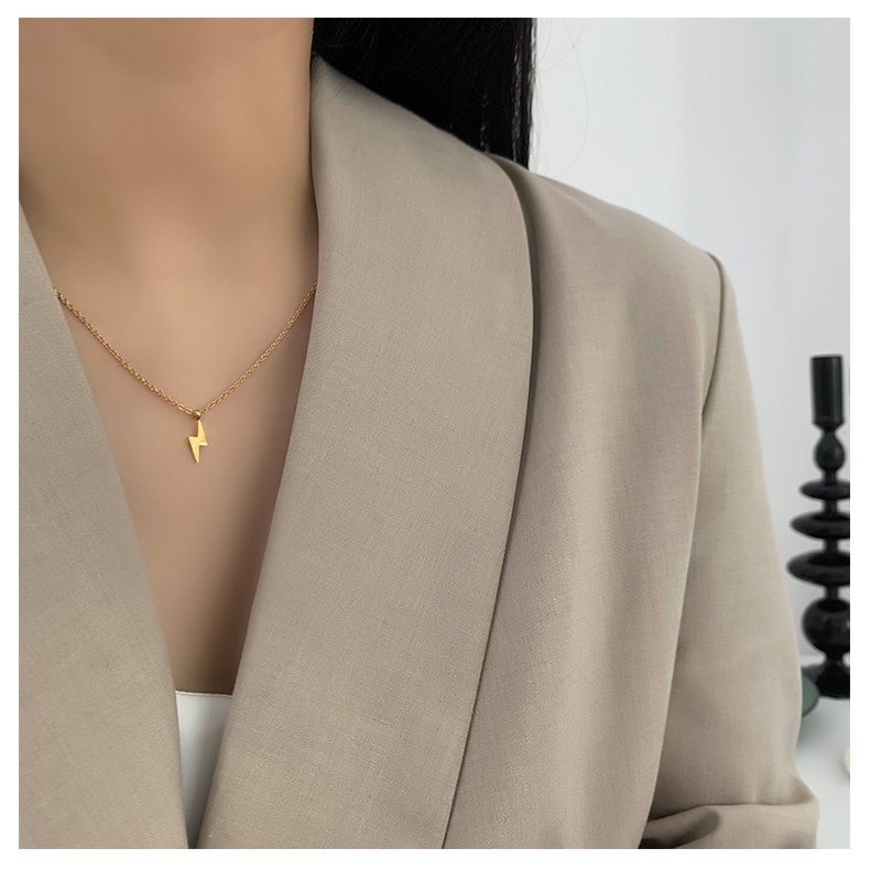 Dây Chuyền Mặt Hình Tia Chớp Mini 19604 Mạ Vàng Sang Trọng